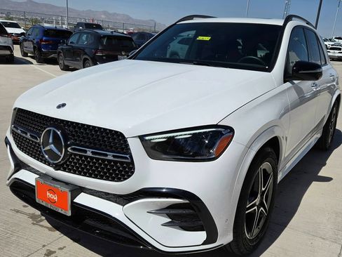 Used 2026 Mercedes-Benz GLE 450 4MATIC image 3