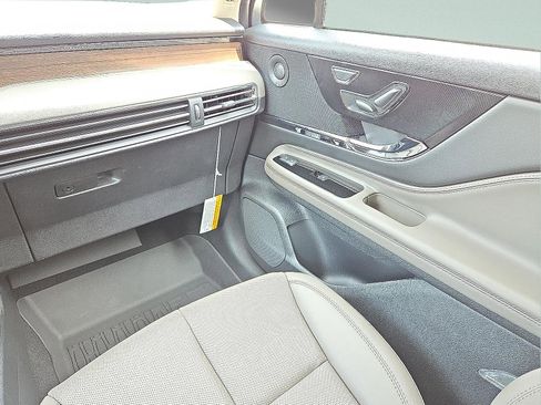 New 2025 Lincoln Corsair Grand Touring w/ Equipment Group 302A image 11