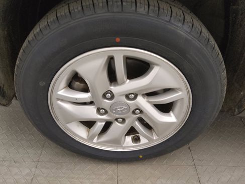 Used 2021 Hyundai Venue SE image 31