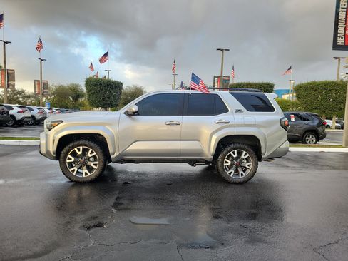 Used 2025 Toyota 4Runner Limited image 7