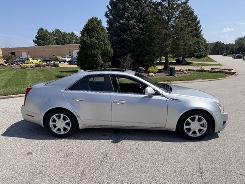 Used 2009 Cadillac CTS 3.6 AWD w/ Wood Trim Package image 5