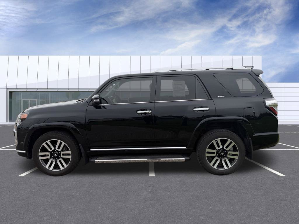 Used 2020 Toyota 4Runner Limited w/ Convenience Package AWD/4WD image 5