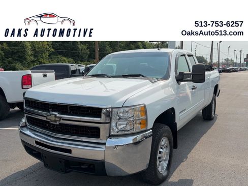 Used 2010 Chevrolet Silverado 2500 LT AWD/4WD image 1