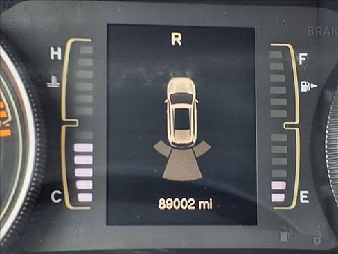 Used 2017 Jeep Cherokee Latitude w/ Safety/Convenience Group image 19