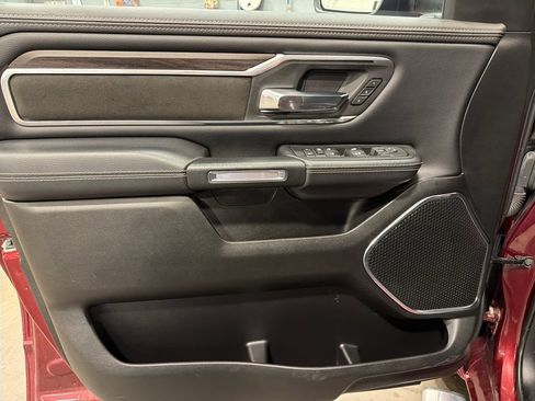 Used 2025 RAM 1500 Laramie w/ Sport Appearance Package AWD/4WD image 15