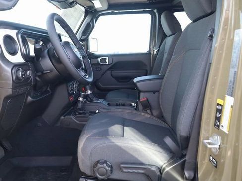 New 2026 Jeep Gladiator Willys image 12