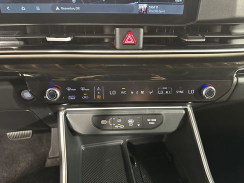 New 2026 Kia Carnival SX Prestige image 24