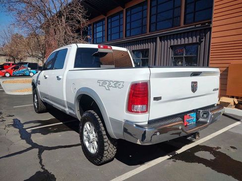 Used 2016 RAM 2500 Laramie AWD/4WD image 3