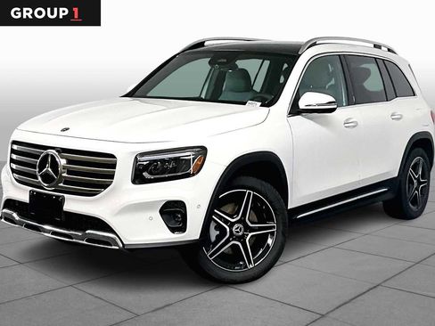 New 2026 Mercedes-Benz GLB 250 4MATIC image 1