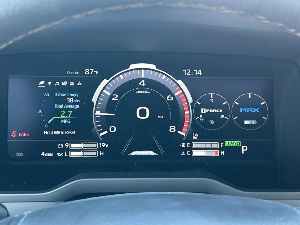 New 2026 Toyota Tundra Capstone AWD/4WD image 31