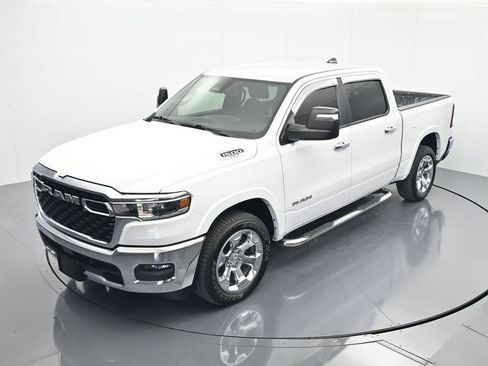 Used 2025 RAM 1500 Big Horn RWD image 28