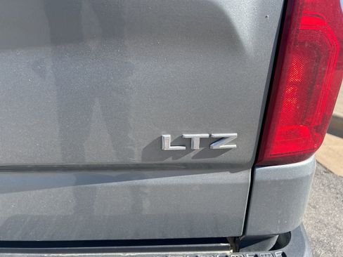 Used 2023 Chevrolet Silverado 1500 LTZ w/ LTZ Premium Package image 10