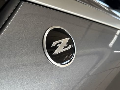 Used 2025 Nissan Z Performance w/ Floor Mat Package RWD image 11