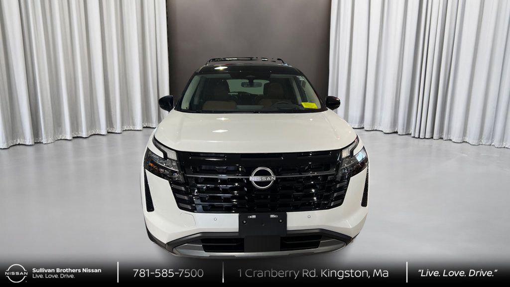New 2026 Nissan Pathfinder Platinum AWD/4WD image 2
