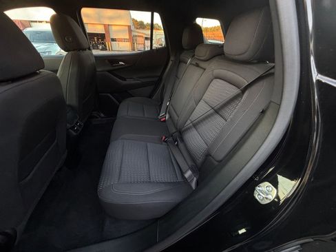 Used 2025 Chevrolet Equinox LT image 25