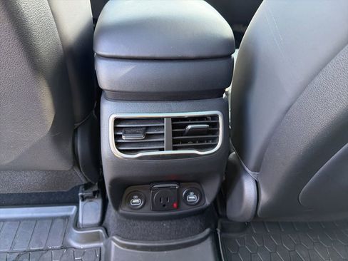 Certified 2023 Hyundai Santa Fe Calligraphy image 20