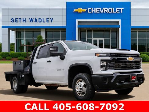 Used 2024 Chevrolet Silverado 3500 W/T w/ WT Convenience Package AWD/4WD image 1