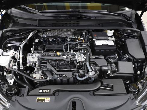 Used 2023 Toyota Corolla SE image 28