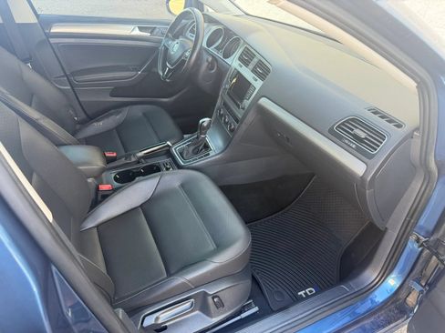 Used 2015 Volkswagen Golf TDI S FWD image 14