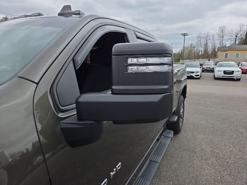 Used 2022 Chevrolet Silverado 2500 Custom w/ Custom Value Package AWD/4WD image 25