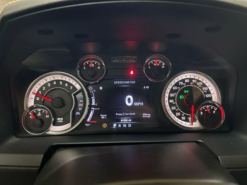 Used 2016 RAM 1500 Sport w/ Stinger Yellow Sport Package AWD/4WD image 17