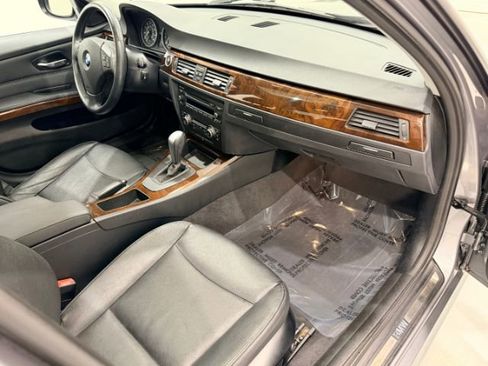 Used 2011 BMW 328i xDrive Sedan image 28