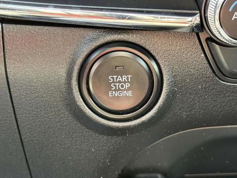 Used 2022 MAZDA MAZDA3 s image 18