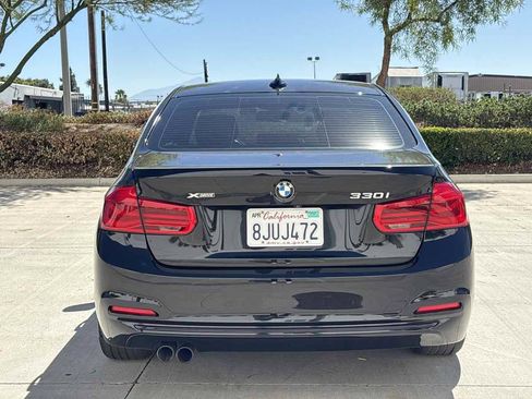 Used 2018 BMW 330i xDrive Sedan AWD/4WD image 4