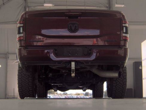 Used 2020 RAM 2500 Big Horn w/ Night Edition AWD/4WD image 7