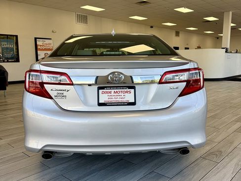 Used 2013 Toyota Camry XLE image 7