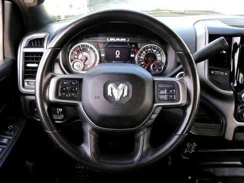 Used 2022 RAM 3500 Tradesman w/ Chrome Appearance Group AWD/4WD image 26