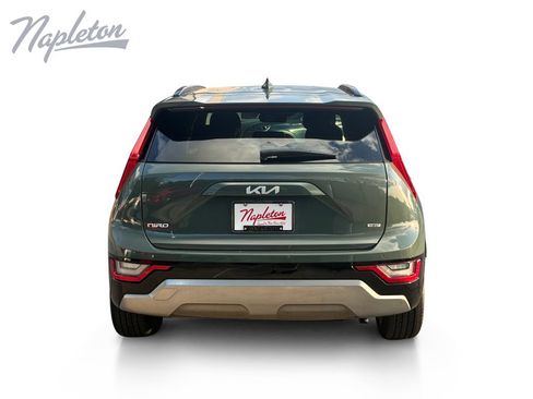 Used 2024 Kia Niro SX Touring FWD image 4