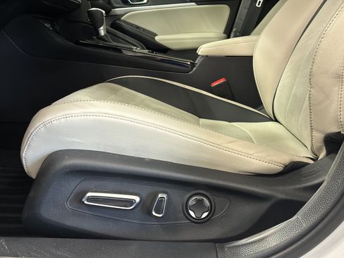 Used 2025 Acura Integra A-Spec FWD image 13