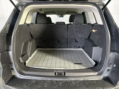 Used 2017 Ford Escape SE w/ Equipment Group 201A AWD/4WD image 26