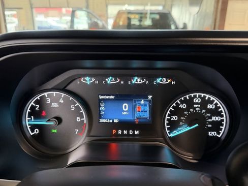 Used 2023 Ford F250 XLT w/ FX4 Off-Road Package image 17