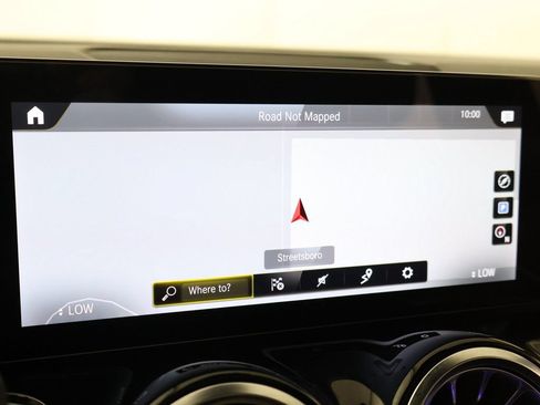 Used 2023 Mercedes-Benz GLB 250 4MATIC image 47