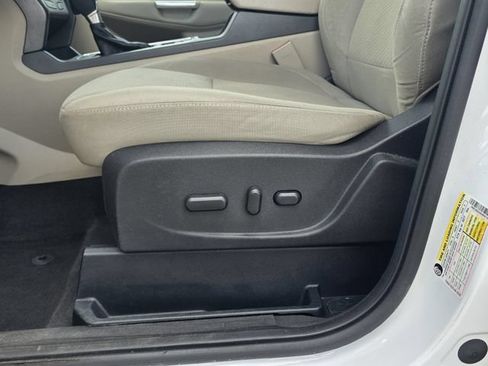 Used 2017 Ford Escape SE AWD/4WD image 12