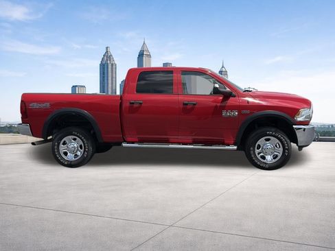 Used 2018 RAM 2500 Tradesman w/ Chrome Appearance Group AWD/4WD image 6
