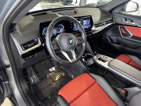 Used 2025 BMW X2 xDrive28i AWD/4WD image 20
