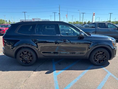 Used 2022 Kia Telluride SX w/ SX Prestige Package AWD/4WD image 4