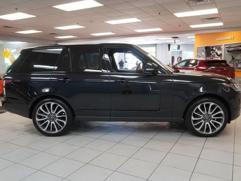 Used 2019 Land Rover Range Rover Supercharged AWD/4WD image 16