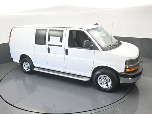 Used 2024 Chevrolet Express 2500 Work Van w/ Driver Convenience Package image 46