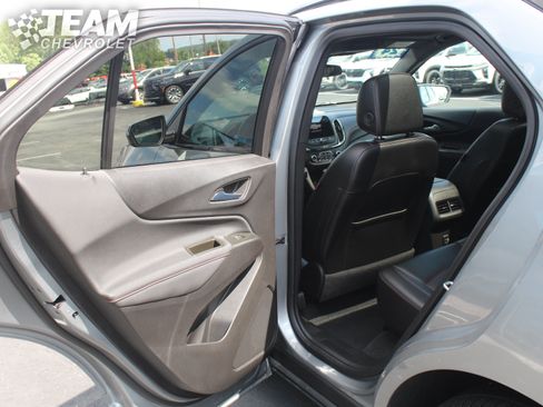 Used 2024 Chevrolet Equinox RS w/ RS Leather Package AWD/4WD image 20