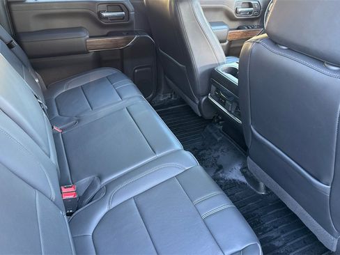 Used 2022 Chevrolet Silverado 3500 High Country image 20
