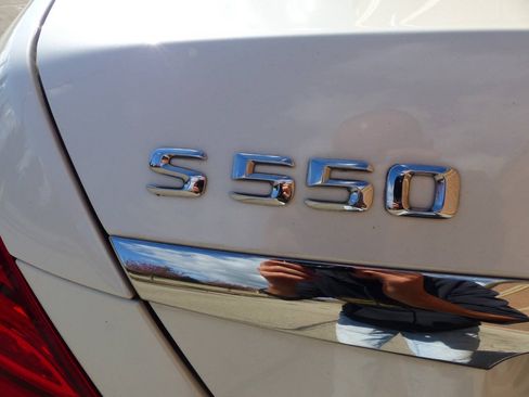 Used 2016 Mercedes-Benz S 550 4MATIC Sedan image 8