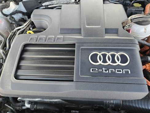 Used 2016 Audi A3 e-tron Premium Plus image 18