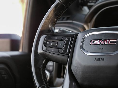 Used 2021 GMC Sierra 2500 AT4 w/ AT4 Premium Plus Package image 16