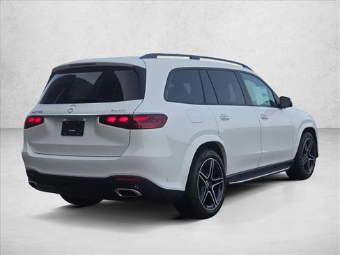 New 2026 Mercedes-Benz GLS 450 4MATIC image 2