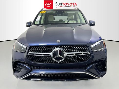 Used 2025 Mercedes-Benz GLE 450e 4MATIC image 10