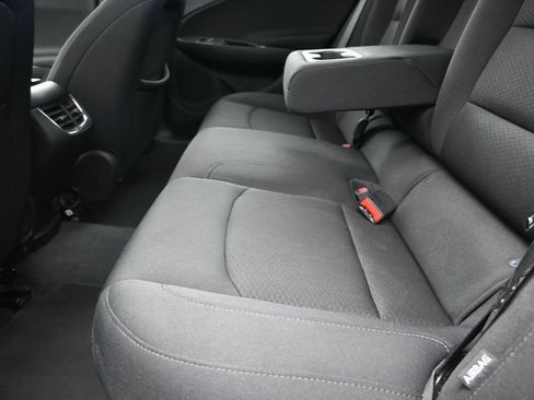 Used 2024 Chevrolet Malibu LT FWD image 16